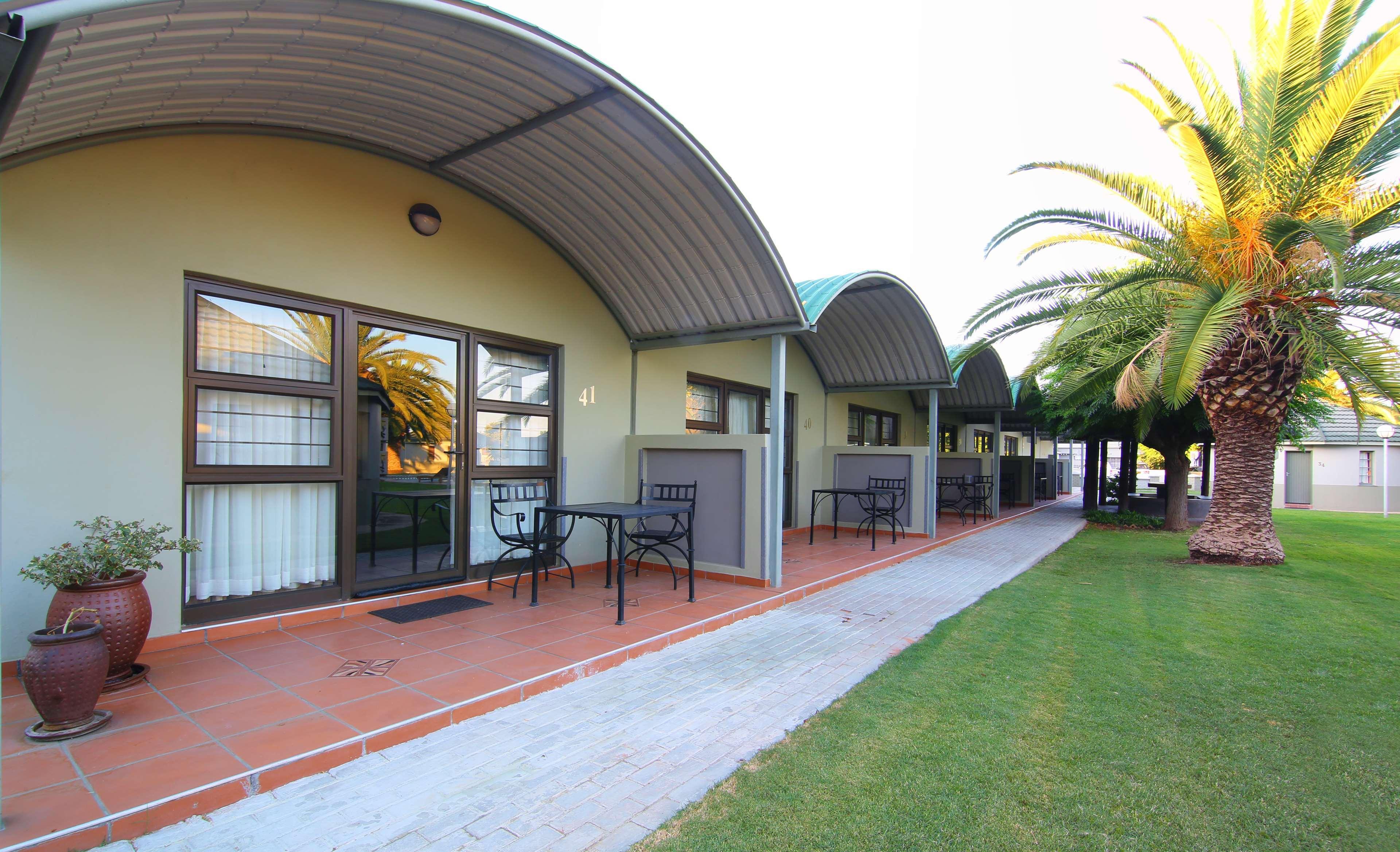 Kalahari Arms Hotel Khemsbok Kültér fotó