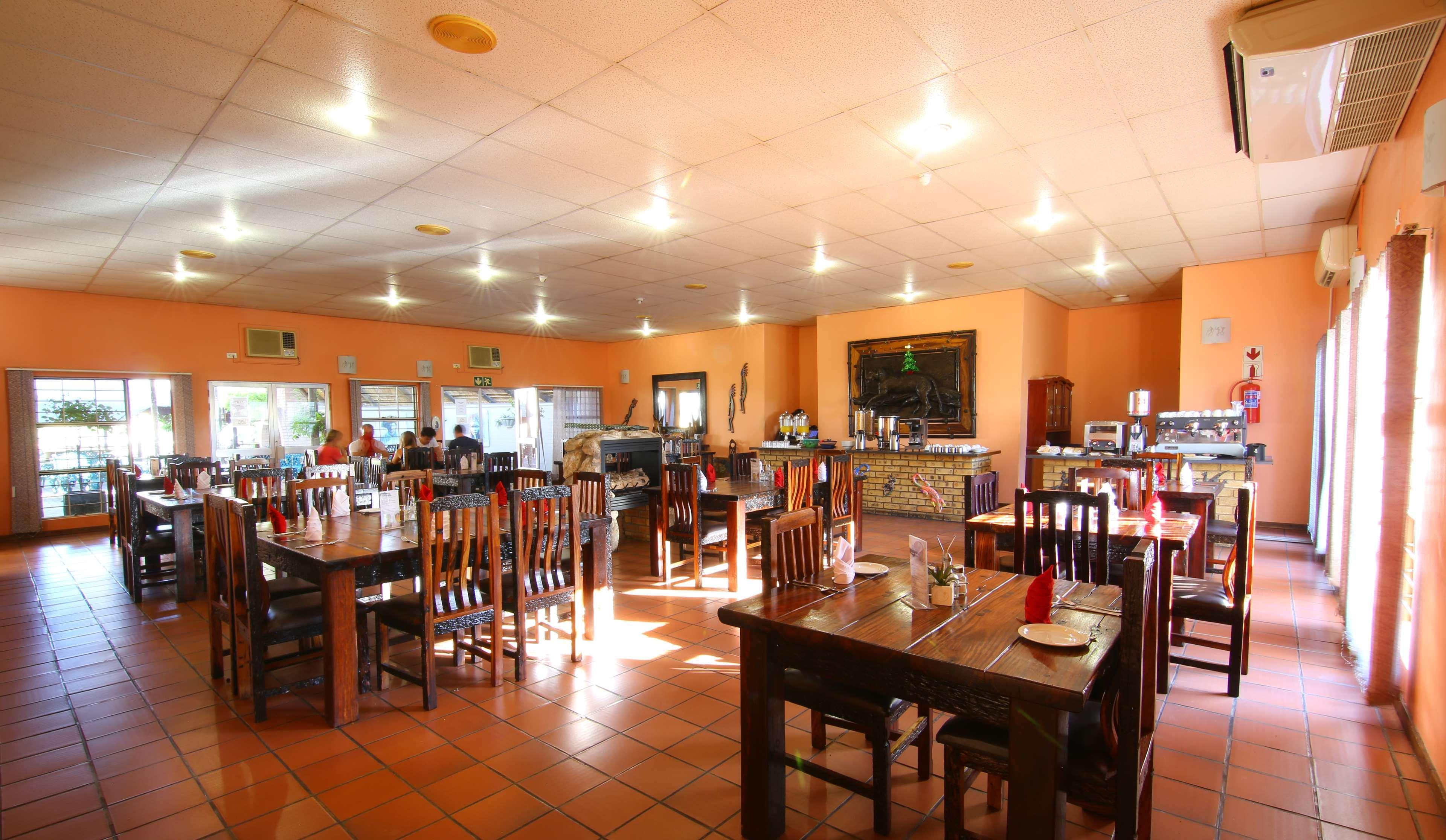 Kalahari Arms Hotel Khemsbok Kültér fotó
