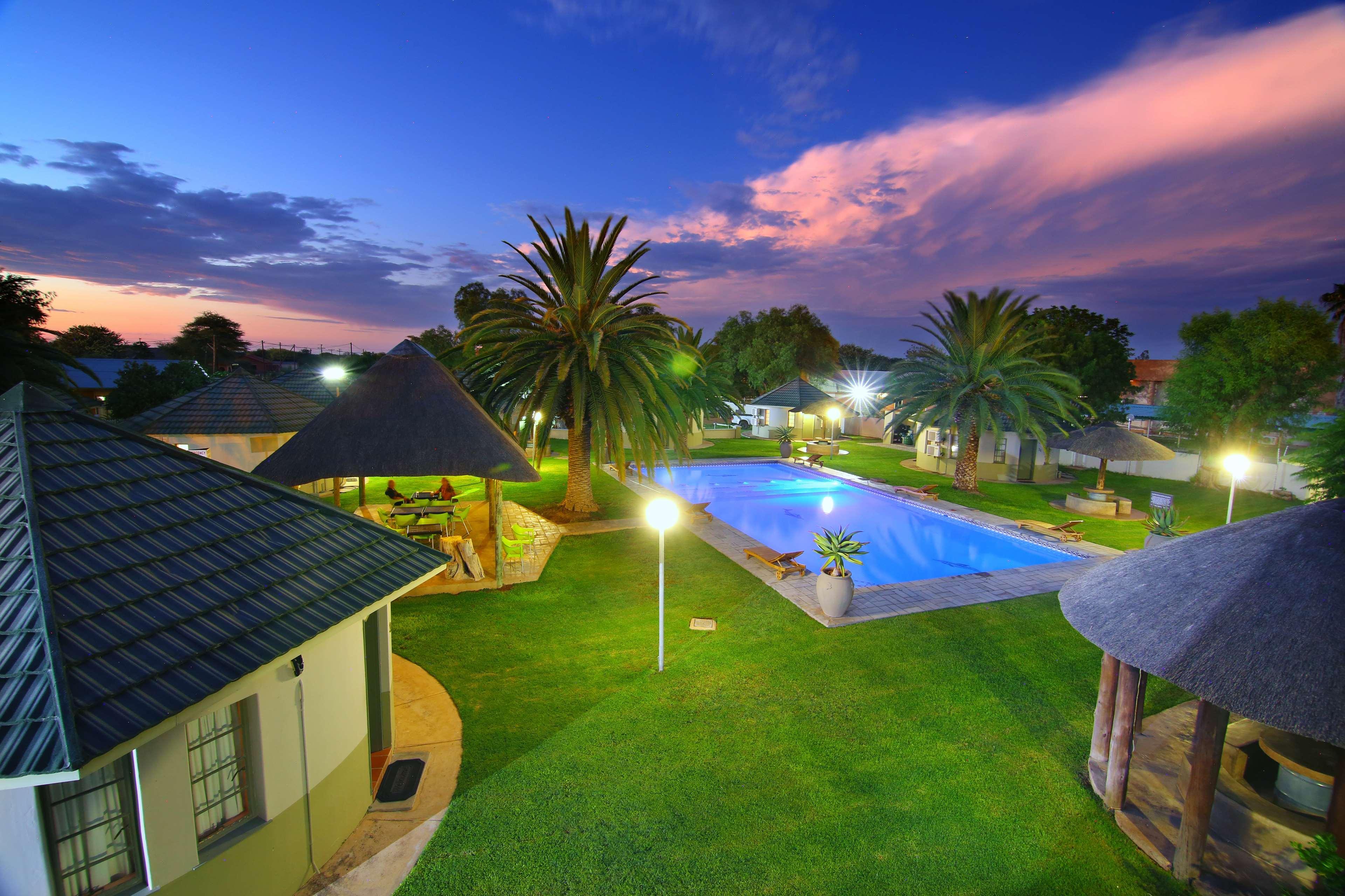 Kalahari Arms Hotel Khemsbok Kültér fotó