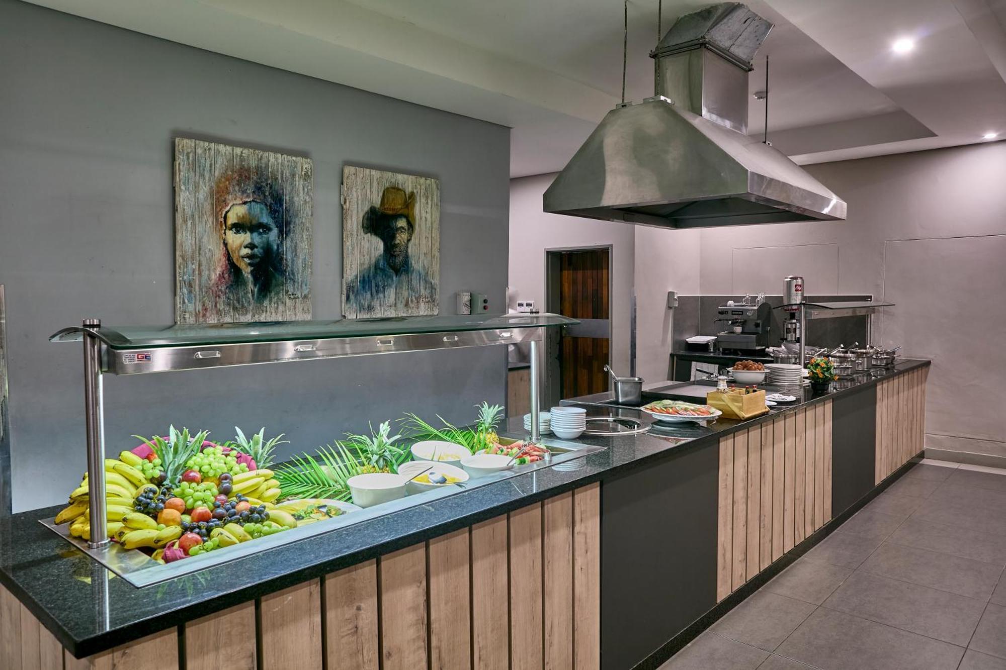 Kalahari Arms Hotel Khemsbok Kültér fotó